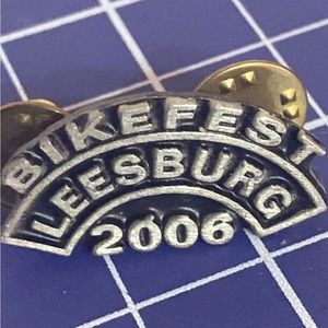 “BIKEFEST LEESBURG 2006" Vest & Jacket Pin. -LEESBURG, Florida